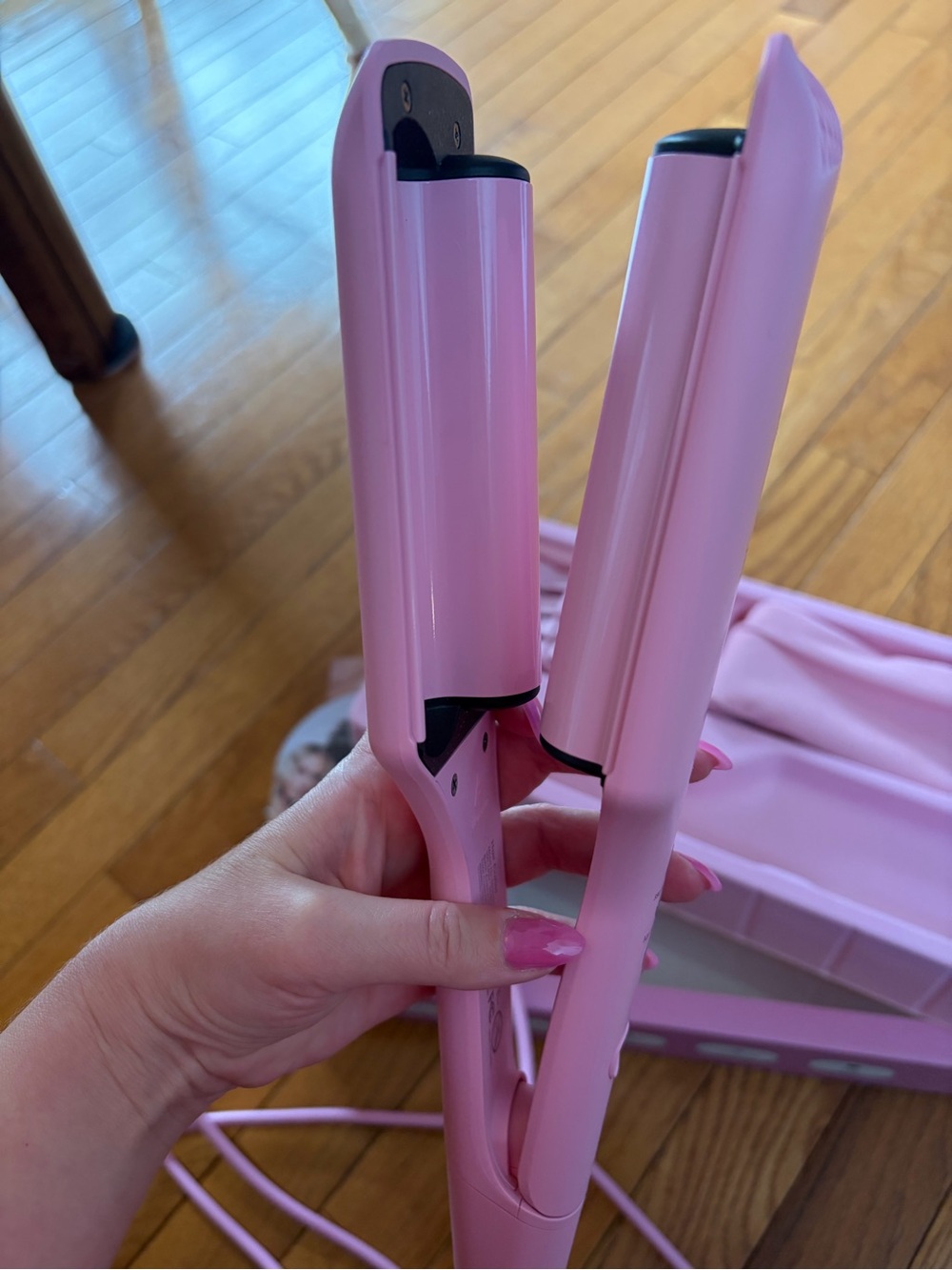 Mermade Hair Double Waver - Used Once - Picture 8 of 11